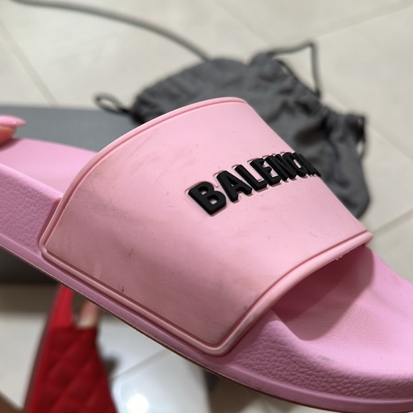 100% Authentic Balenciaga Pool Slides - Picture 7 of 9